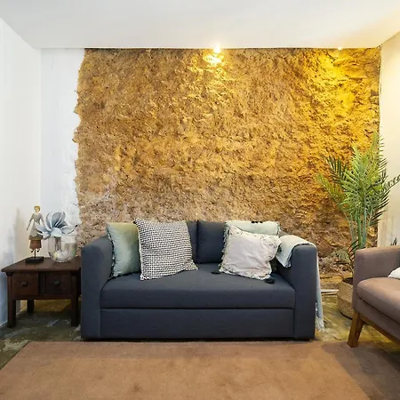 Whome Mid-term Prime Location For D Nomads & R Workers Lisbon